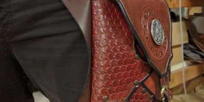 escarcelle holster écailles de dragon