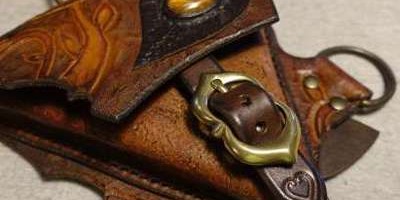 holster jambe avec pierre sertie