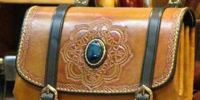 sac mandala beige avec pierre sertie vue2