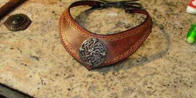 collier rouge