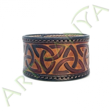 Bracelet Balrog_ Triquetra